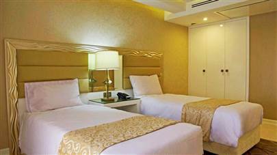 اتاق دو تخته تویین هتل اترک مشهد